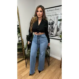 Snatched & Structured Crop Jacket (Black)
