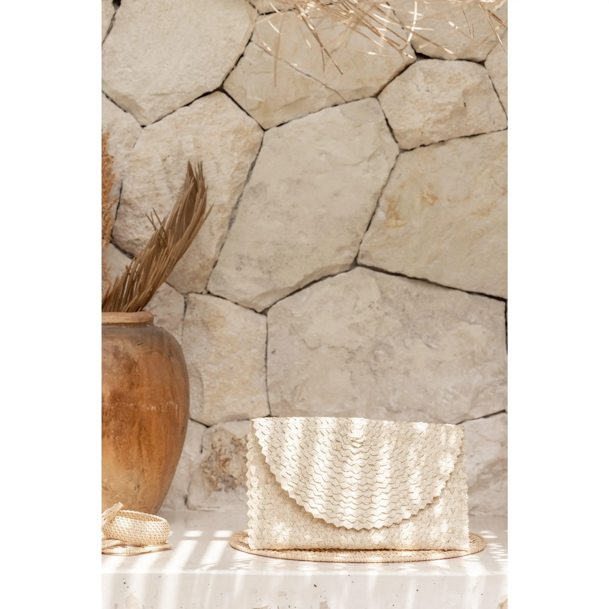 Rattan Clutch