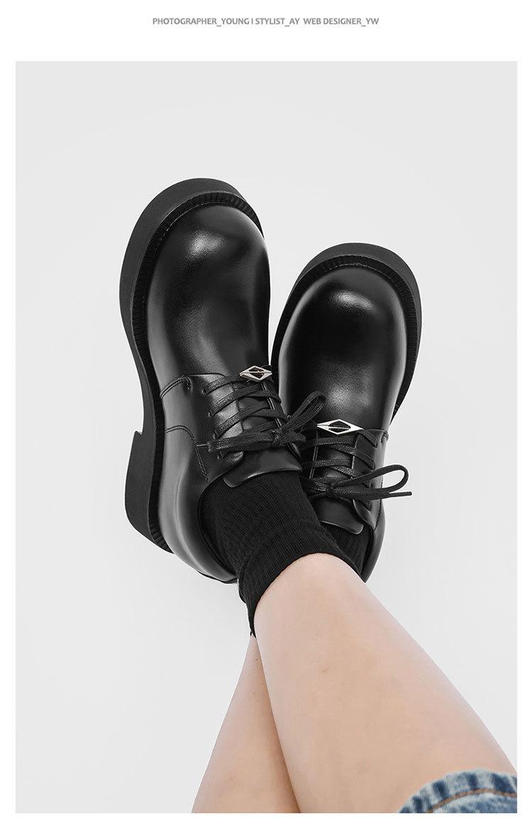 Retro low-top work shoes for men, casual leather shoes with hidden internal lift, new outdoor hiking thick-soled shoes, all-season retro functional casual shoes