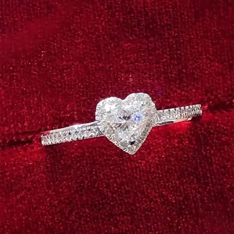 Heart Shaped Rhinestone Decorated Ring, Beautiful Rings, 2024 New Style Accessories for Women, Fashion Jewelry for Party, Daily Decor, Trendy All-match Jewelry for Birthday Gift, Fashion Heart Rings