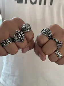 Men's Punk Skull Crown Stacking Ring Set, Hip Hop Versatile Personalized Street Style Party Rings, 6 Piece Fashion Accessory Kit