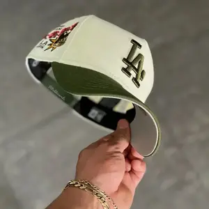 New Era New York Yankees 9FORTY A-Frame Snapback Hat – White Crown Red Brim – Adjustable MLB Baseball Cap – Streetwear Unisex Summer Edition