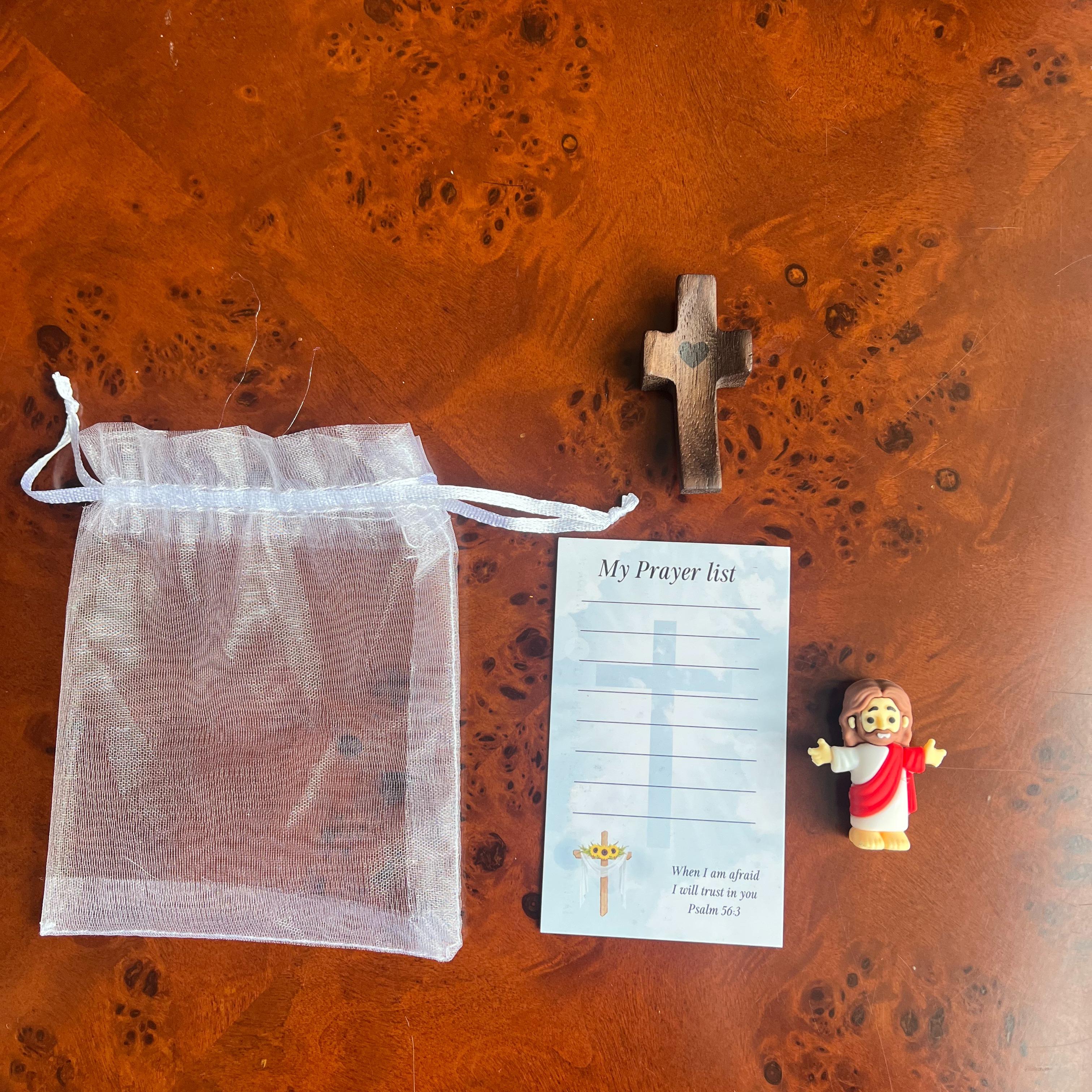 20 Pack Mini Jesus Figurine with Cross, Inspirational Prayer Card “My Lord, My God, My Savior” – Perfect Christian Easter Gifts & Religious Souvenirs for Bulk Gifting