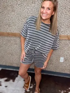 2 Piece Ribbed Short Set Black / White