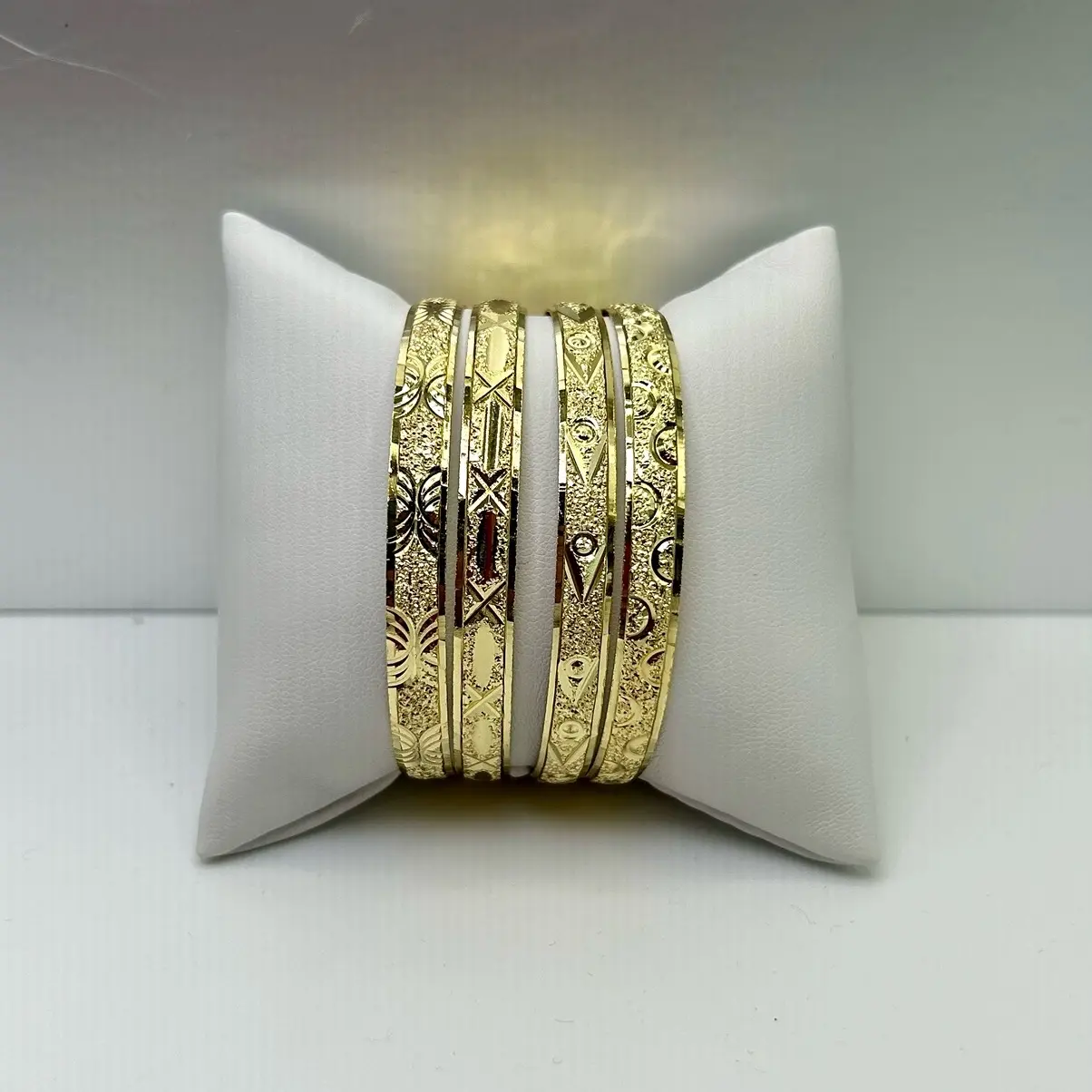 Gold filled Ladies/ Women’s babies / kids  Set of 4 bangles Pulsera Oro Laminado sets of 4 Fashion Bracelets