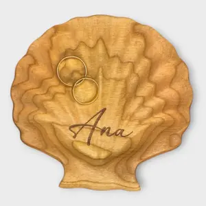 Personalized Wooden Jewelry Tray - Custom Engraved Ring Dish in Shell Shape - Handmade Trinket Holder for Her Birthday Gift Bridesmaid Gift