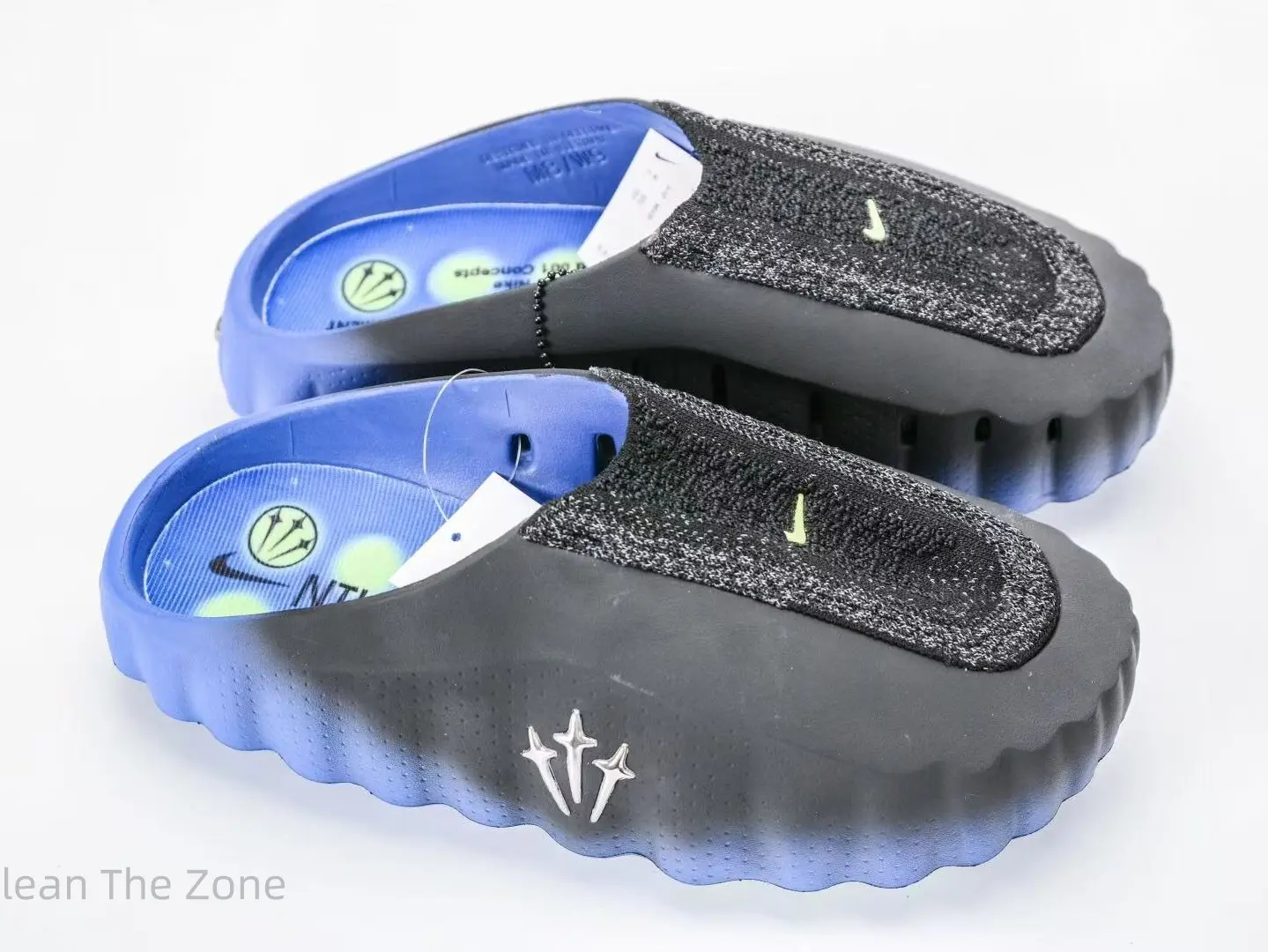 Gradient Black to Sky Blue Integrated EVA Foam Slip On Clogs Speckled Fuzzy Suede Forefoot Panel Side Hollow Vents Printed Star Cushion Insole Waterproof Casual Slides For Beach Gym Shower