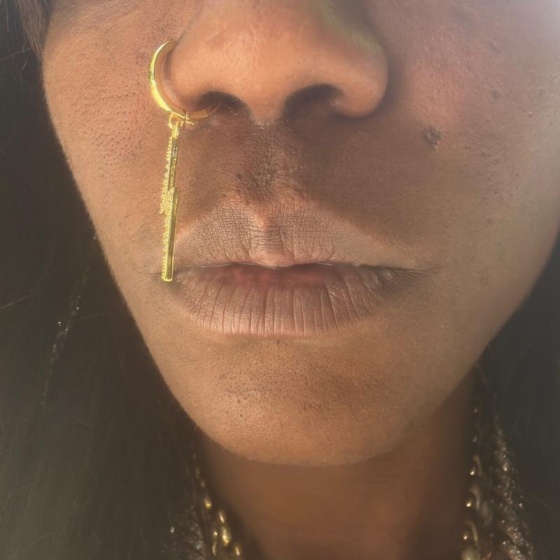 Lightning Bolt Nose Art Piercing Jewelry with Bold Statement