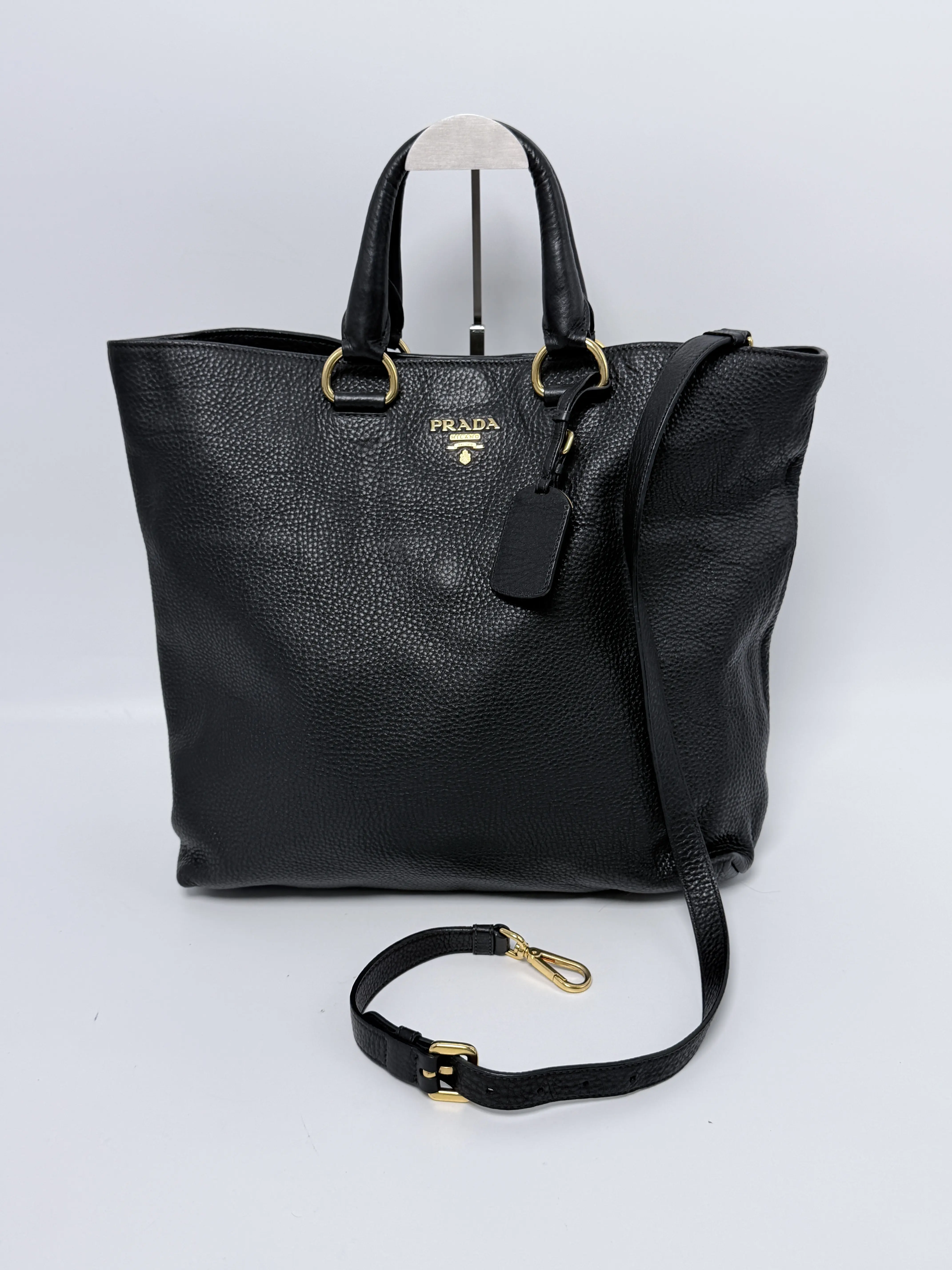 Pre-owned PRADA leather Shoulder Bags Vitello Daino Shopping Tote Bag JE523PD