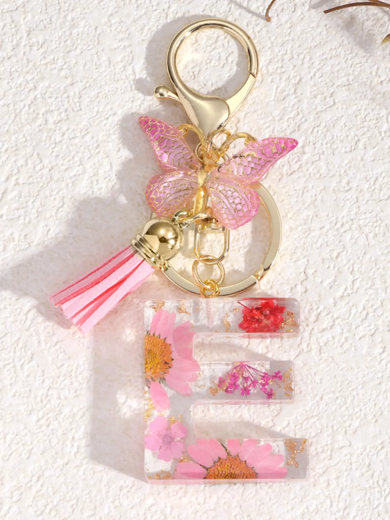 Resin Dripping Letter Keychain, Daisy Charm Keyring, Floral Pattern Keychain, Simple Dry Flower Ornament, Women's Pendant, Girls' Gift, Bag Accessory