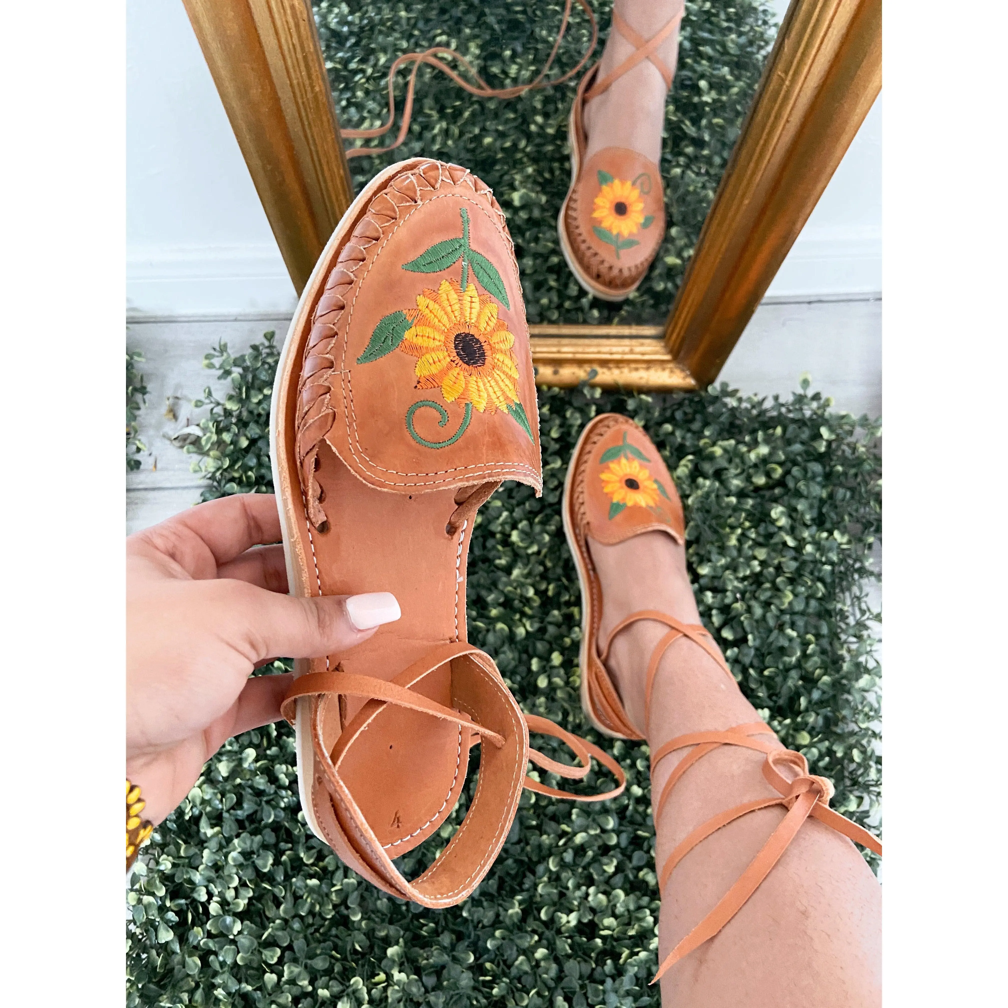 Girasol Lace Up Girasol Lace Up