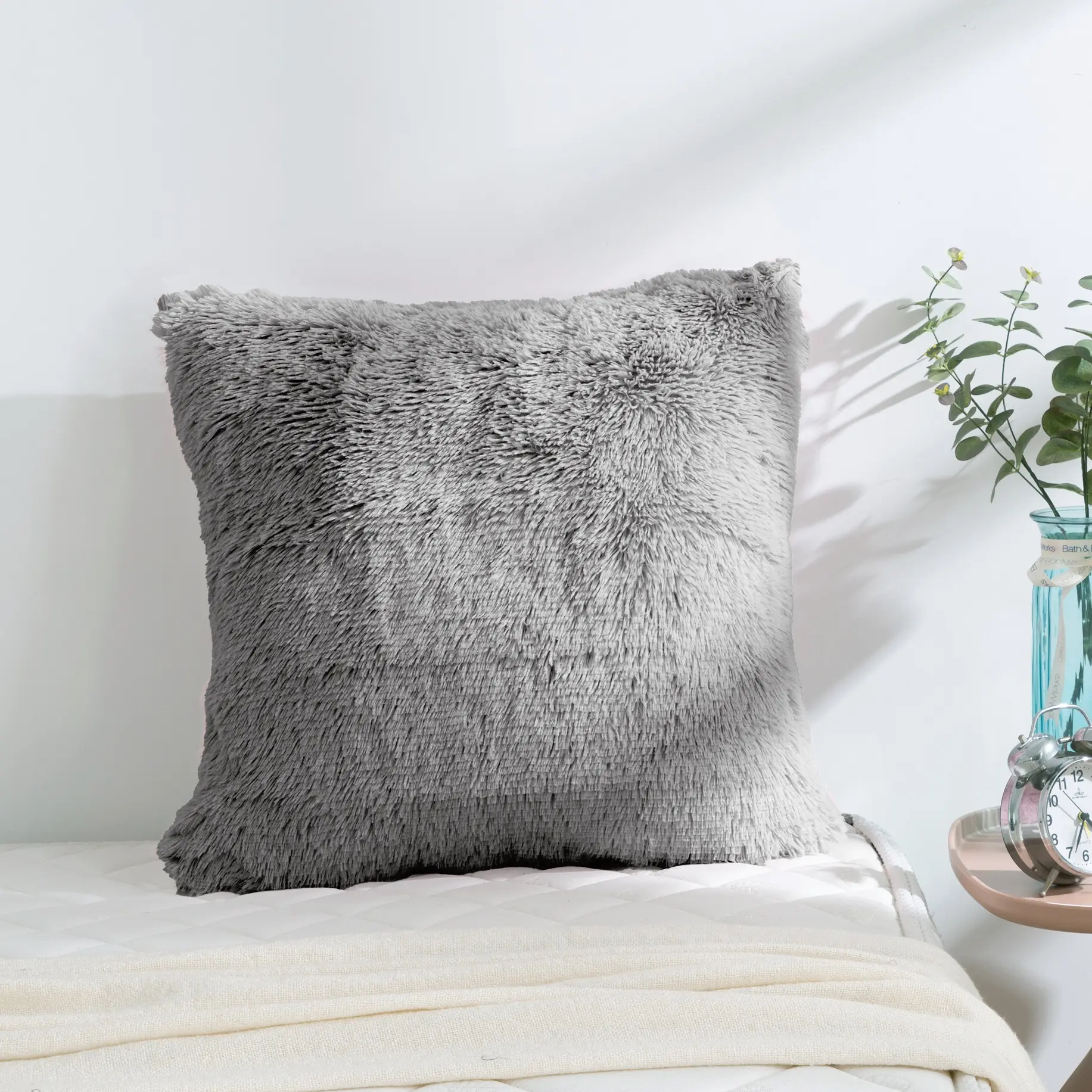 1pc Long Hair European Pillow Sham, Luxury Long Hair, PV Fur, Faux Fur Cute Color European Pillow Cover/Case