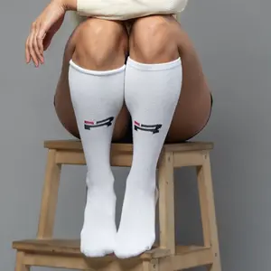 Competition Deadlift Socks - White, Comfortable Fit, Ideal for Competitive Events
