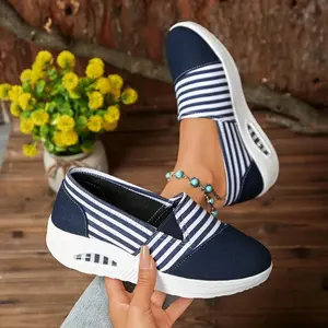 Women Sneakers Comfortable Casual Loafers 2025 New Designer Shoes for Women Fashion Lightweight Sneakers Women Zapatos De Mujer