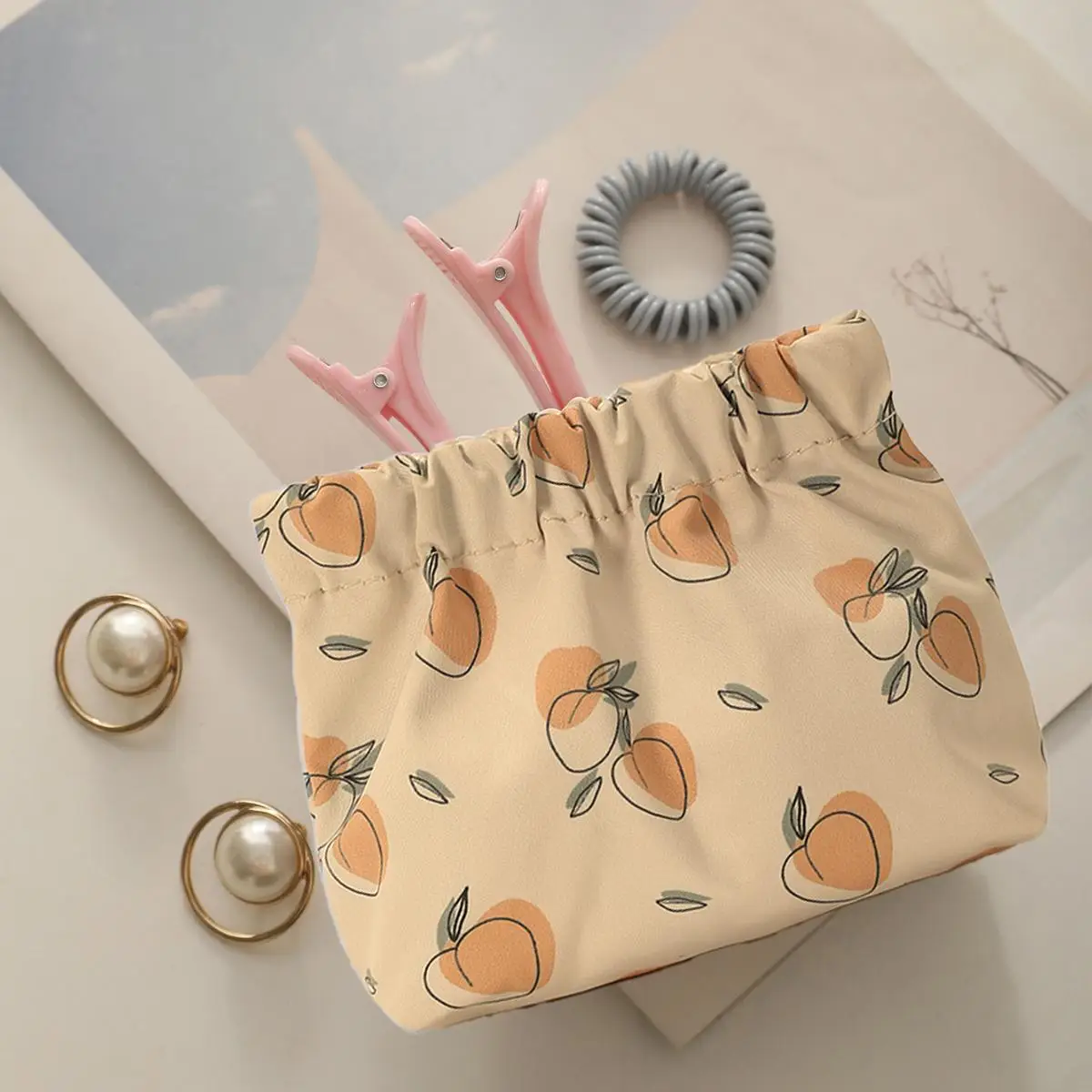 Cartoon Pattern Portable Storage Bag, 1 Count Cute Change Purse for Key & Data Cable, Travel Essentials, Household Storage Supplies for Home Office Tr