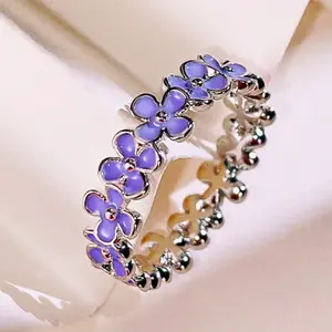 Pretty Flower Ring for Women, Perfect Wedding or Engagement Jewelry