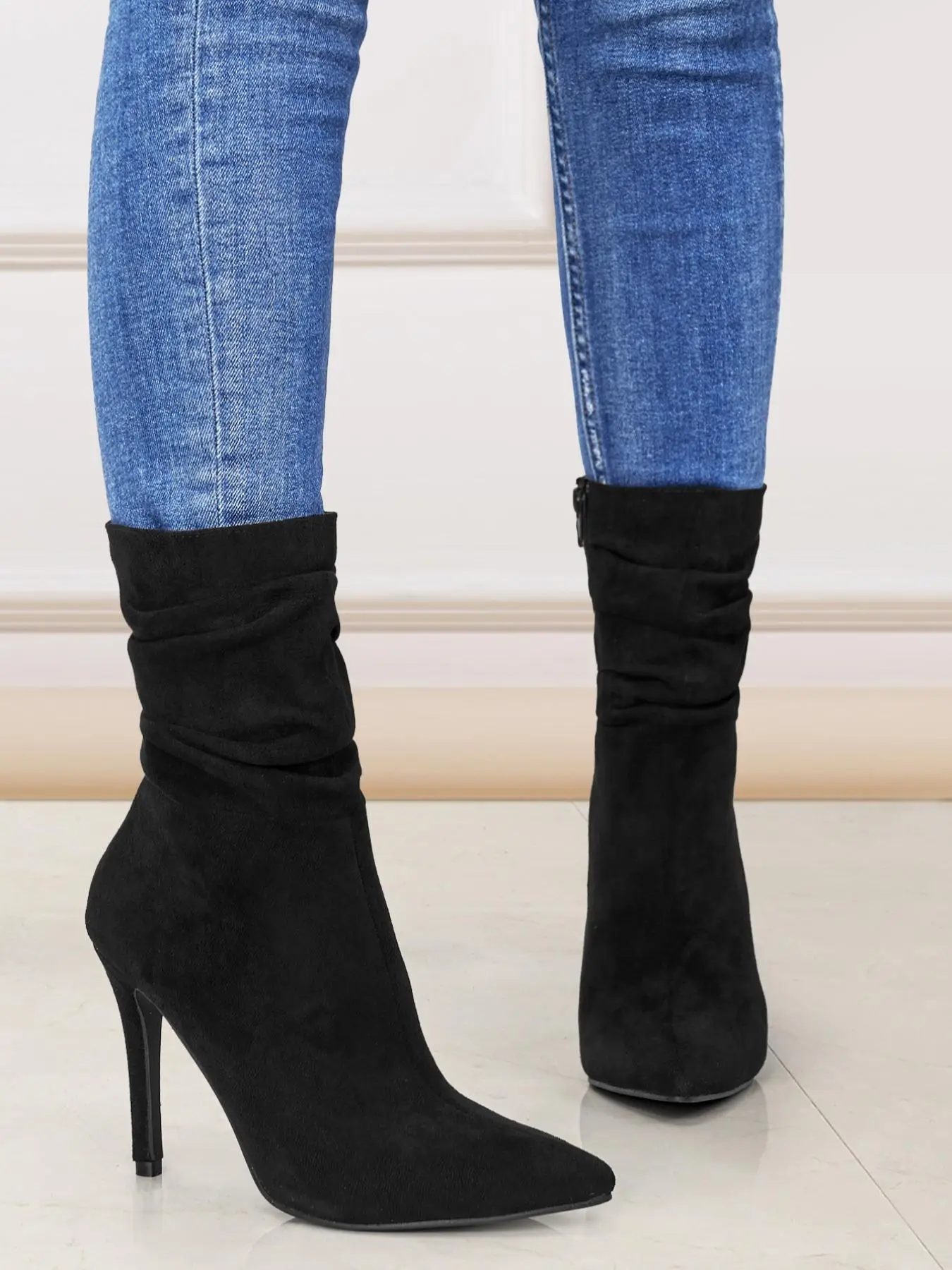 1 Pair Women's Fashionable Solid Color Stiletto Boots, Elegant Pointed Toe Boots for Fall & Winter, Lightweight Comfortable Shoes for Daily Wear, Perf