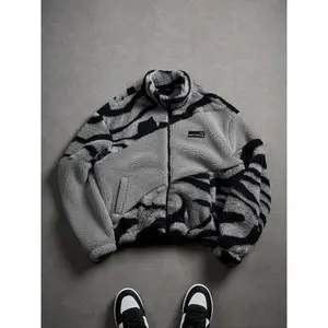 Camouflage wool jacket, casual style, winter clothing, unique fabric, practical design for streetwear, neutral fashion item