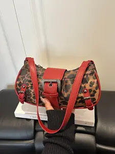 Women's New Leopard Print Patchwork Fashion Shoulder Bag, Casual Crossbody Bag with Buckle Decor, Zip Closure, Ideal for Daily Use