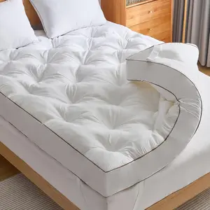 4 Inch Memory Foam Mattress Topper Queen for Back Pain Relief, Filled with Breathable Gel Memory Foam, Fluffy Comfort Supportive Pillow Top Mattress Topper, 80x60x4in