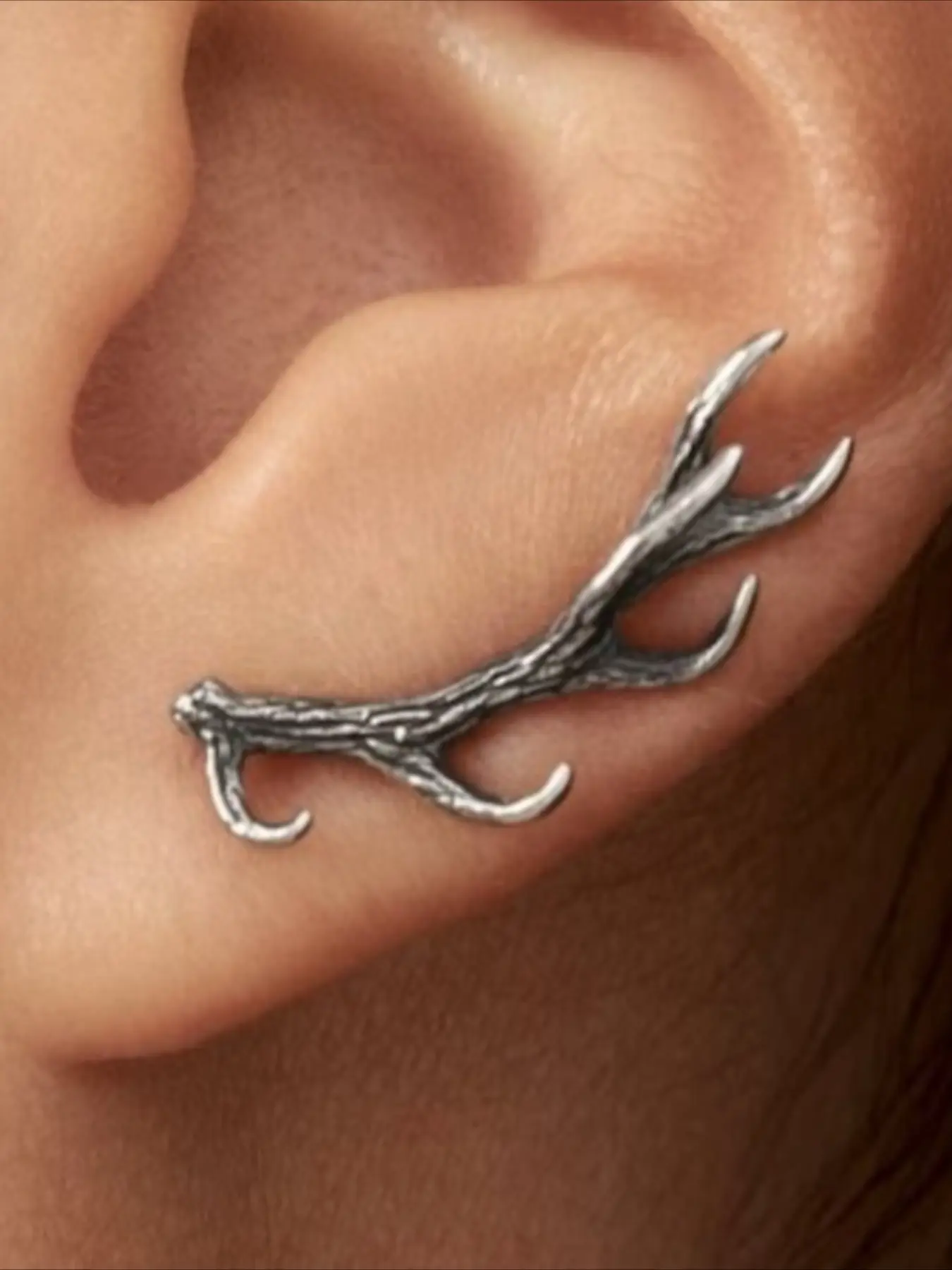 Ladies' Deer Antler Shaped Ear Clip with Vintage Texture Design, Vintage Personality Earrings, Vacation Gift Accessories