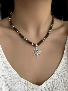 A 2-piece set of fashionable summer casual vacation style coconut shell wood bead sun pendant necklace, a niche accessory