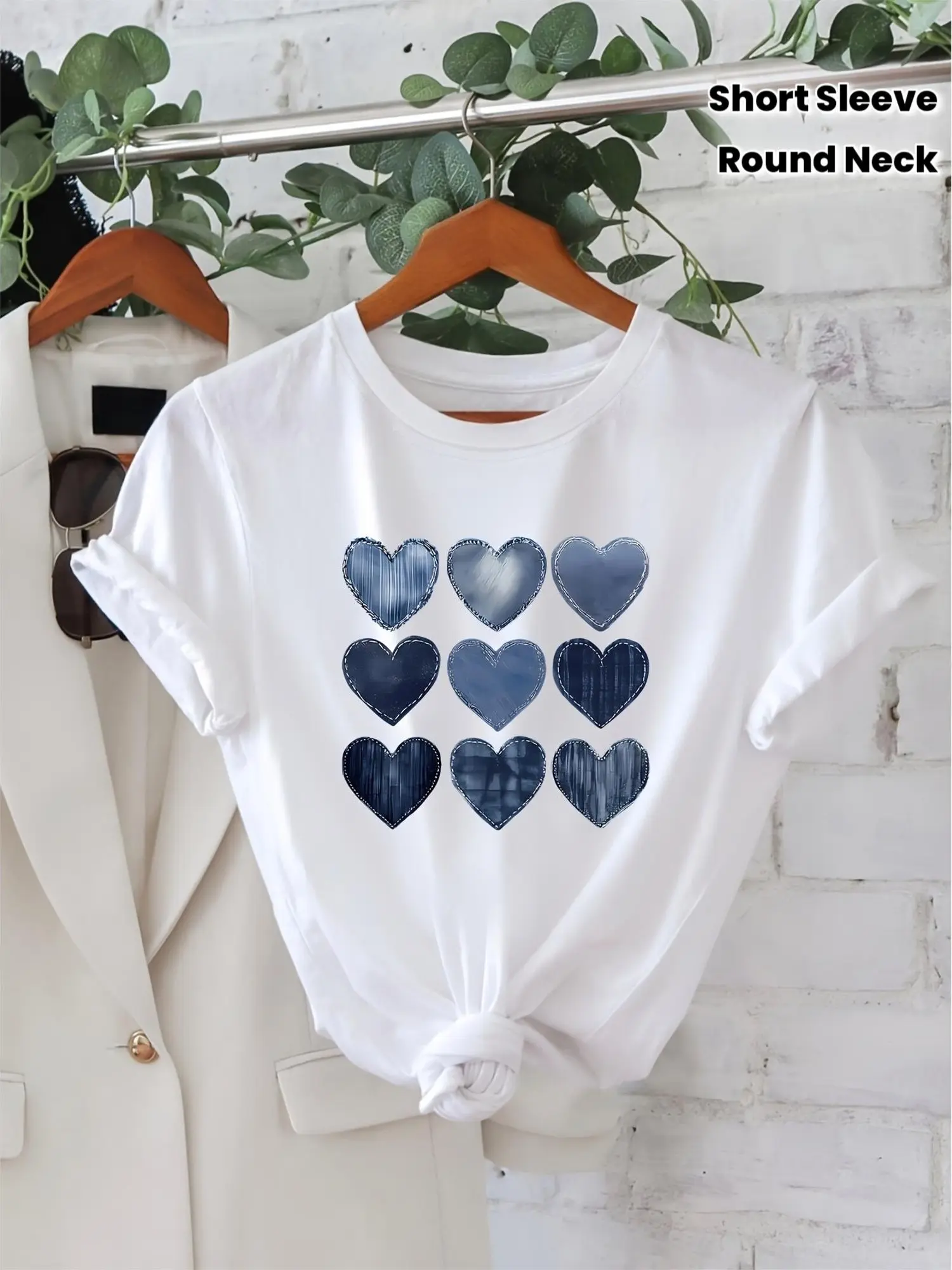 Women's 9 Denim Texture Hearts Graphic Thick Comfy Short-Sleeve White Top, 100% Cotton 180g Soft Crew Neck, Oversized Minimalist Simple Coquette Aesthetic Basic Tee, S-3XL Plus Size, Solid, Skirts
