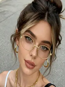 A Pair of Vintage Oval Fashion Glasses for Women, Featuring Transparent Lenses, Trendy And Unique Small Frame Design, Suitable for Everyday Wear. Basic Style for Autumn And Winter Women'S Clothing, Perfect As a Business Casual Gift