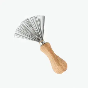 Brush Cleaning Rake