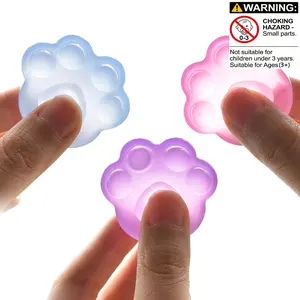 3/6pcs Color-Changing Cat Claws, Sunlight-Activated, Slow Bounce, Cute Desk Stress Relief Toy, Squeeze Toy, Perfect Gift (random Colors)