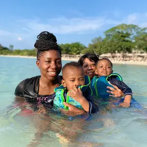 Zye and Savv's Travel Adventure