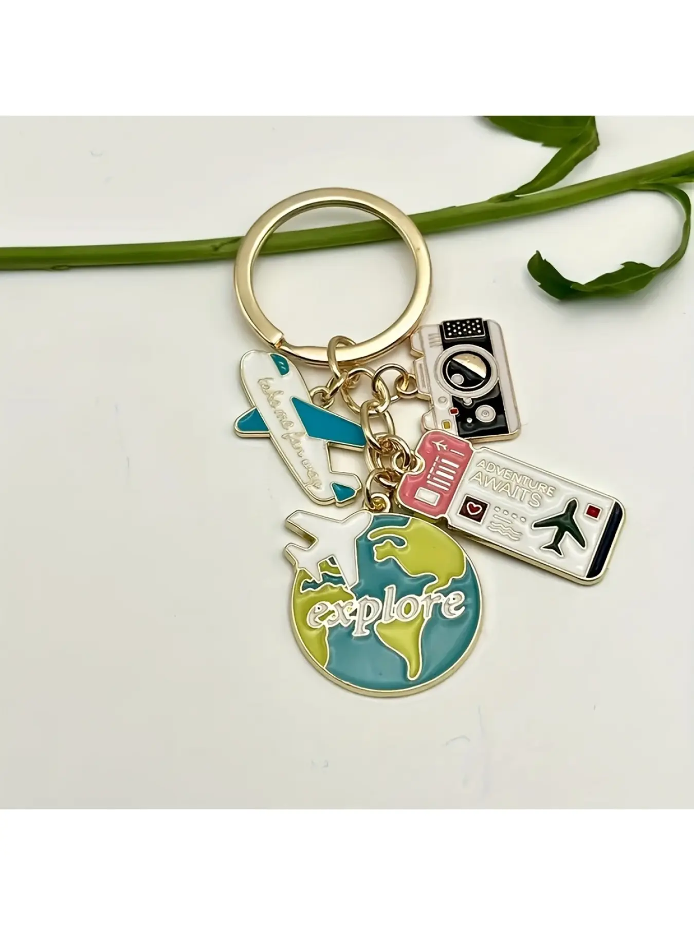 1pc Trendy Travel-themed Key Chains with Airplane, Globe and Exploration Designs - Zinc Alloy Keychains, Bags and Backpacks - Perfect Gifts, Key Chains/adventure Style/durable Key Chains