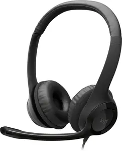Logitech ClearChat H390 Comfort USB Headset with Boom Noise-Canceling Microphone