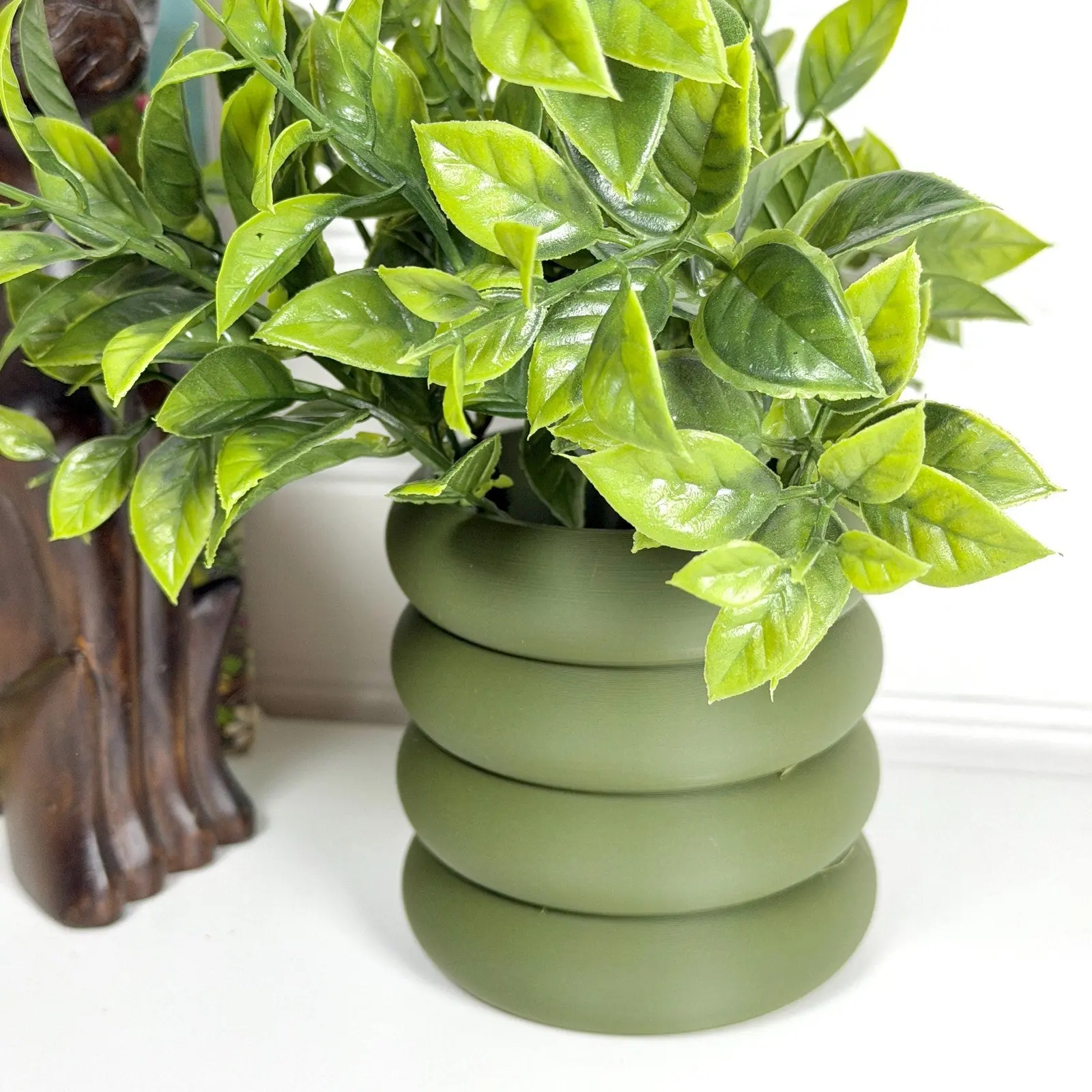 Fluxo Planter, Indoor Flower Pot, Tabletop Planter, Stacked Design, Geometric Aesthetic