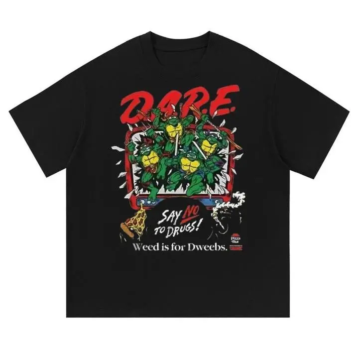 Vintage 90s Reptile Graphic T-Shirt Classic Retro Design Nostalgic Pop Culture Apparel for Throwback Enthusiasts & Retro Style Lovers