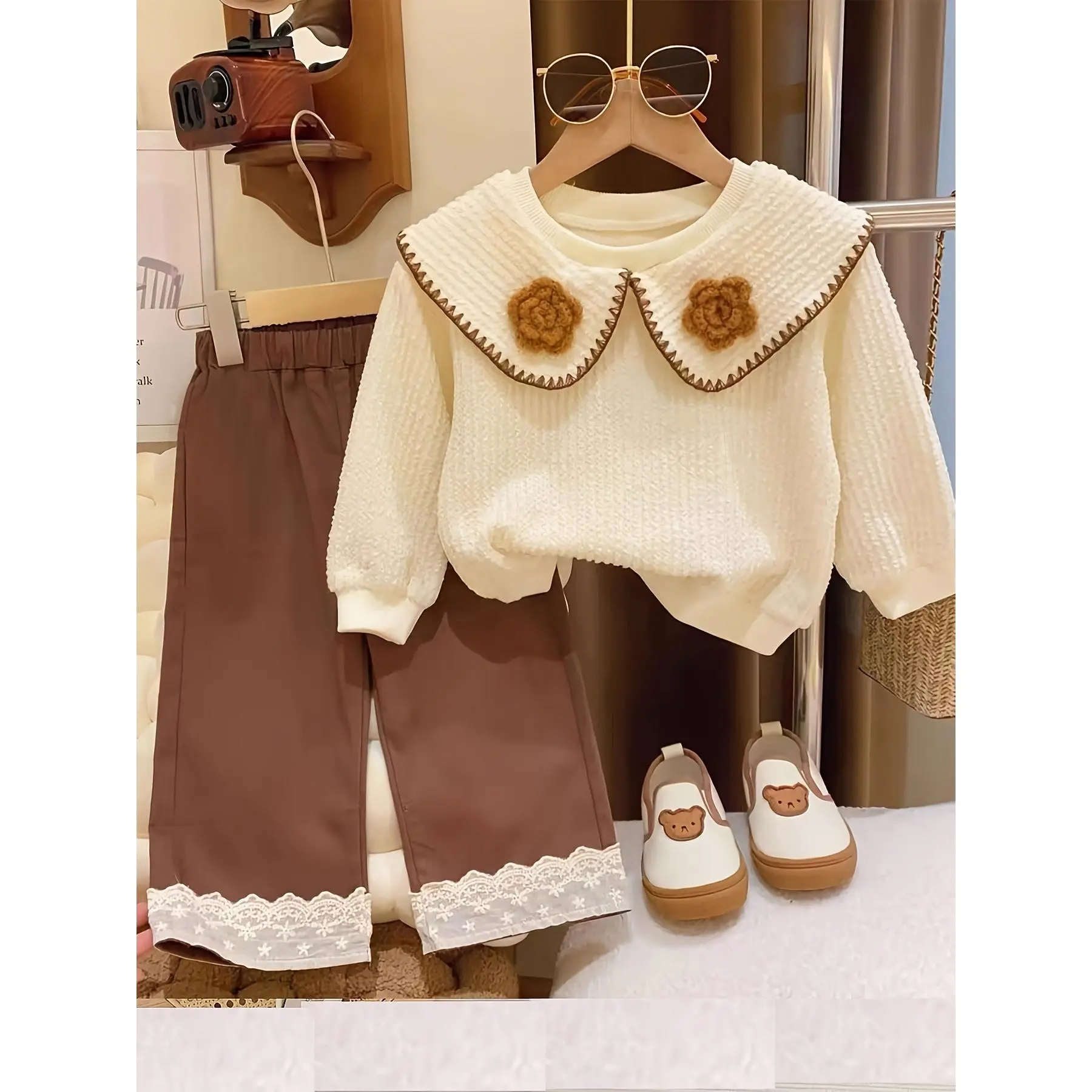 New2pcs Girls' Vintage Beige & Brown Winter Dress Set with Ruffled Collar & Leg Ruffles - Long Sleeve Smock Dress & Matching Pants, Machine Washable Cozy Outfit for Fall/Winter, Casual Formal Events (2pcs Set, 1-6 Years) - Soft Stretchy Fabric, Peter Pan