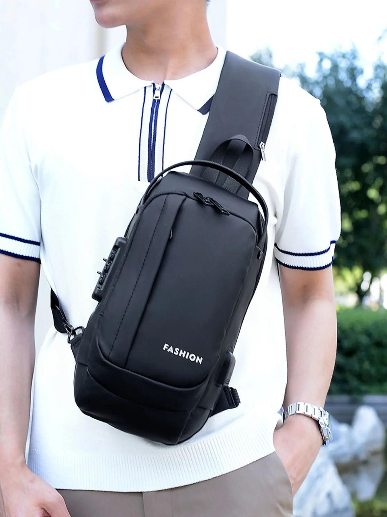 1pc Men's crossbody bag with solid color letter zipper closure, fashionable and versatile, casual, simple, exquisite, trendy and practical, suitable for daily commuting, short distance travel, gatherings, shopping, men's crossbody bag, Zippered Sling Bag
