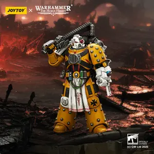 1/18 scale JOYTOY War Machine 40K model figure | Yellow armor ancient costume Imperial Boxing Team team alchemist  | ABS material, mixed color, ideal choice for video game-themed, Christmas and Thanksgiving gifts JT02472