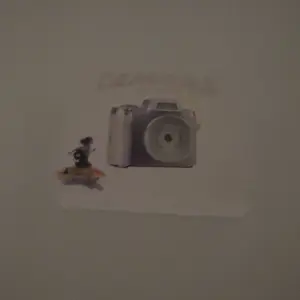 review image 0
