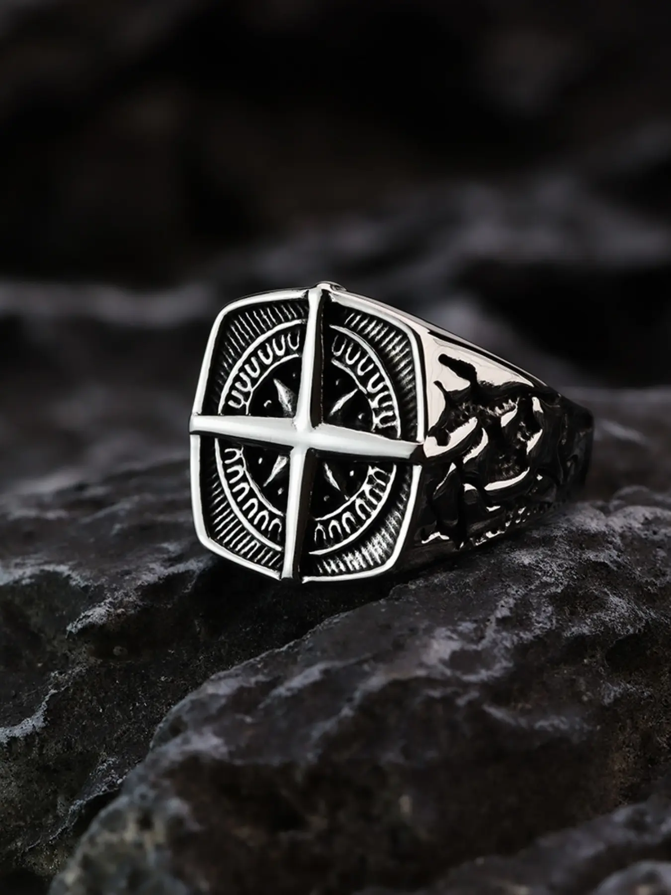 Vintage Compass Stainless Steel Men's Ring, Punk Style Ring, Unique Holiday Jewelry Gift Idea, Perfect Adventure Accessory for Adventurers, Stainless Steel Rings