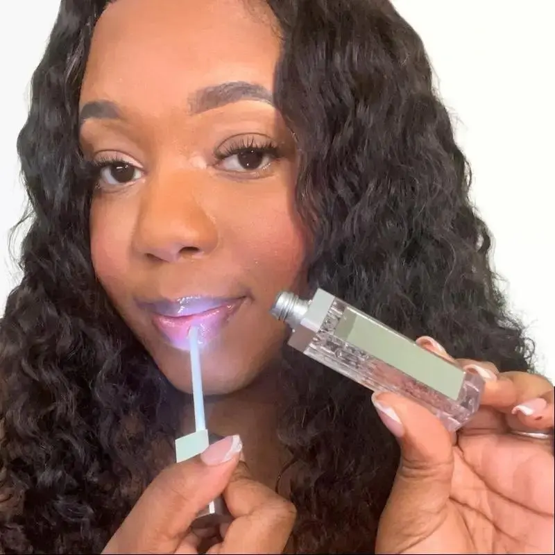 See The Gloss - Strawberry Scented Lip Gloss with LED Built-in Light & Mirror Viral Glossy Lip Gloss for Effortless Glamour and Selfie-Ready Shine - Blend Cosmetic Makeup Iceland