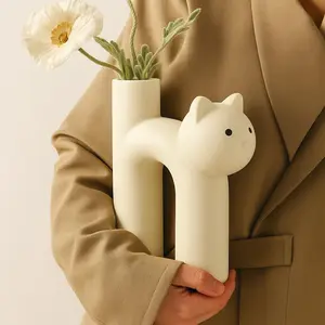Cat Vase for Flowers, Ceramic Cat Decor for Home, Minimalist Flower Vase for Dried Flowers, Cat Lover Gifts for Women, Cat Mom Gifts, Cute Desk & Shelf Decor Boho, Creamy Beige