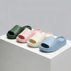 casual slippers