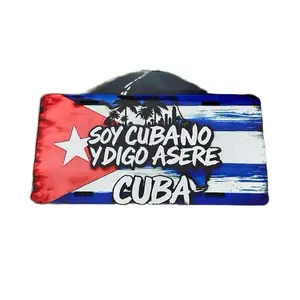 Soy Cubano Y Digo Asere Cuba Banderas Clásicas Miami De Fondo