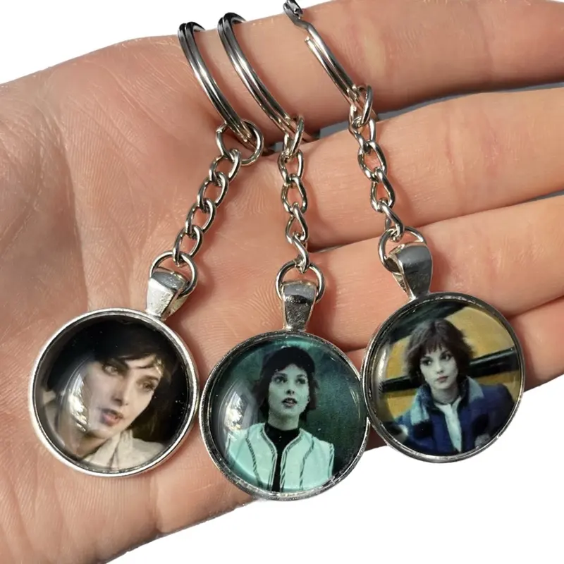 Alice Cullen keychains