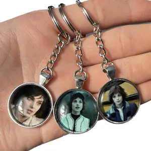 Alice Cullen keychains