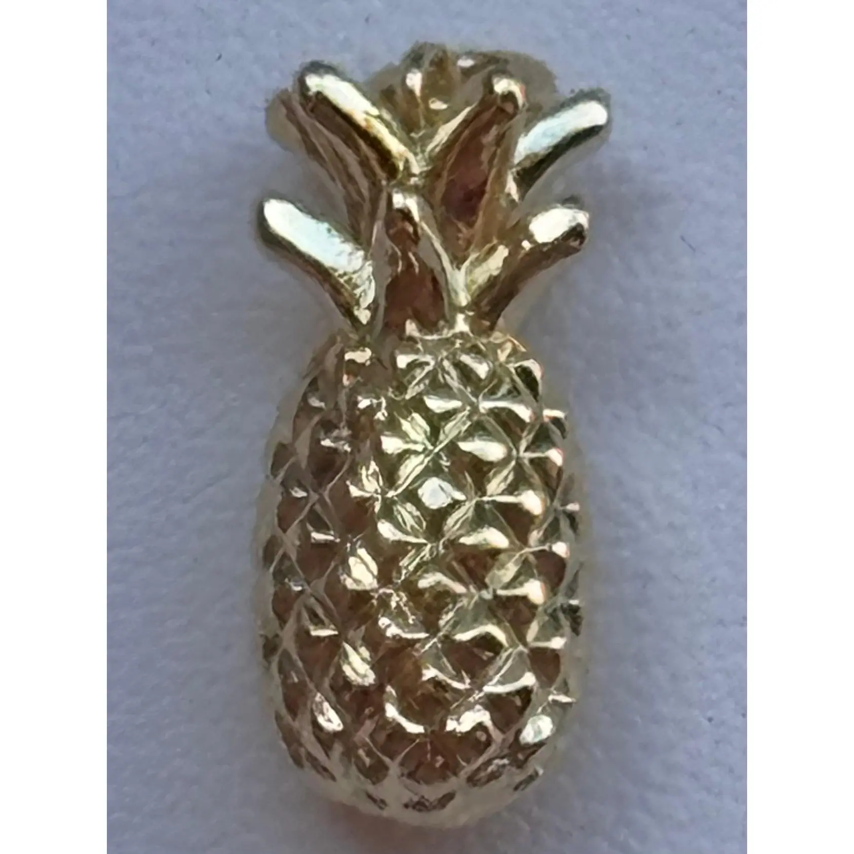 HEAVY PINEAPPLE