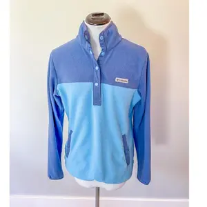 Columbia Retro Two-Toned Fleece Half Snap Pullover for Women - Perfect for Winter Adventures - Fashion, Sweatshirt