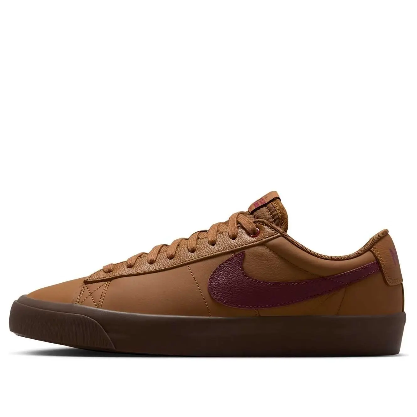 Nike Zoom Blazer Low Pro GT SB 'Light British Tan Dark Team Red' DV1226-200