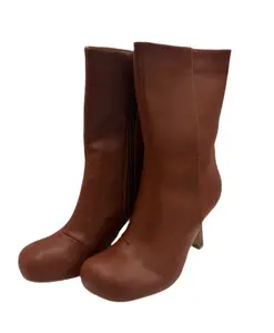 Judith Brown Ankle Boots in Brown Leather with Classic Design and Round Toe